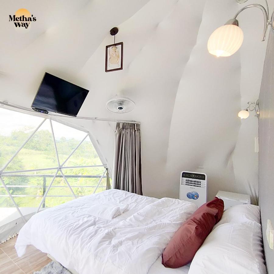 Hotel นรดีฮิวล์ รีสอร์ต เขาแผงม้า วังน้ำเขียว Ban Sap Bon  Zewnętrze zdjęcie