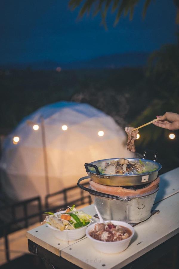 Hotel นรดีฮิวล์ รีสอร์ต เขาแผงม้า วังน้ำเขียว Ban Sap Bon  Zewnętrze zdjęcie